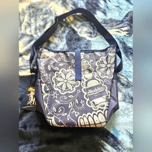 Modelo Insulated Messenger Cooler